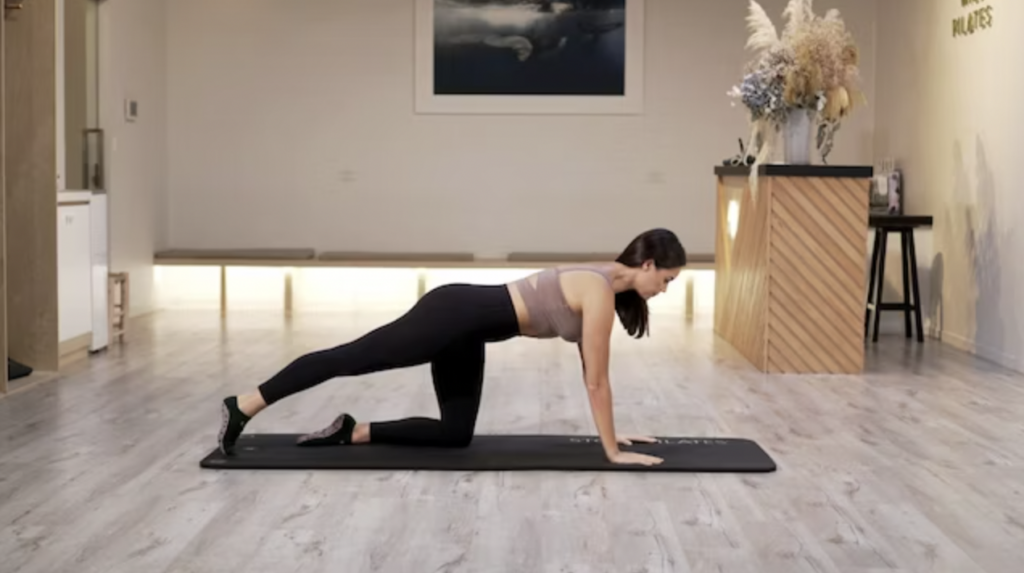 Challenging active Pilates workout - Pilates Live